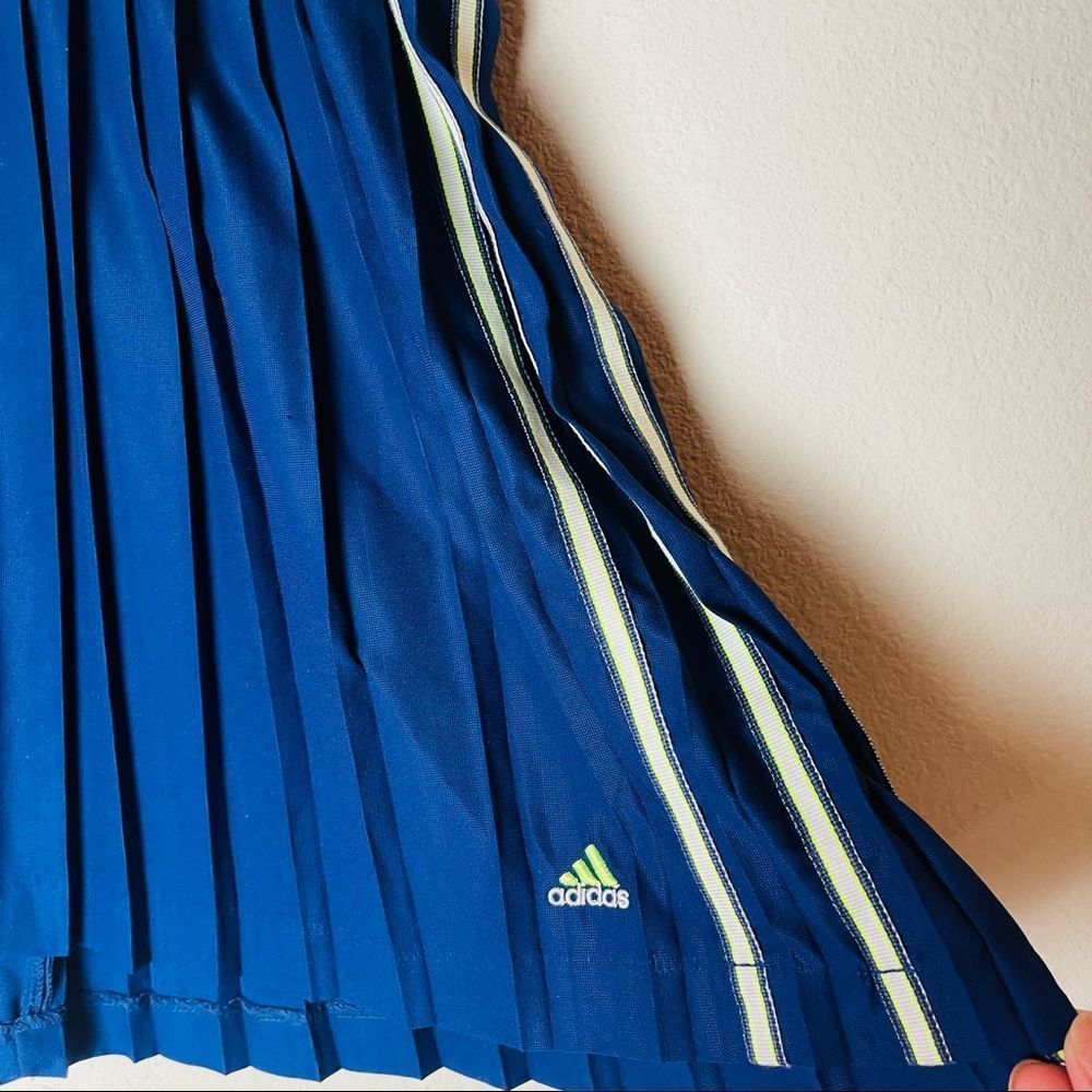 EUC Vintage adidas Navy Pleated Tennis Skirt  - Small - Picture 3 of 6
